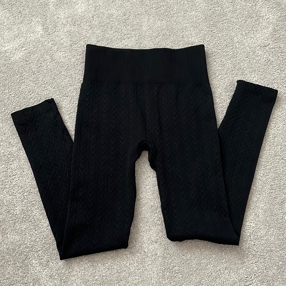 Black Chevron Textured Leggings